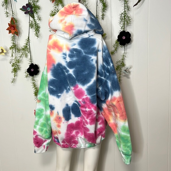 Adult XL universal studios tie dye hoodie - Picture 3 of 5